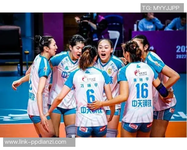 重庆排球队以86分领跑冠军赛积分榜展现强劲实力和夺冠希望